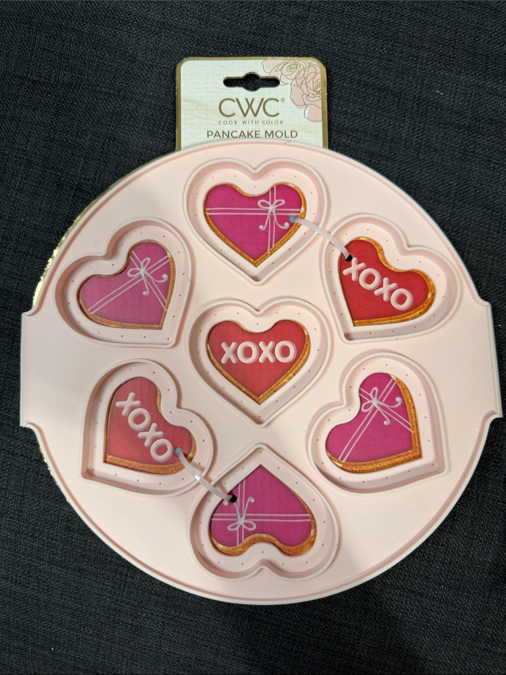 🎀 5 for $25 🎀 CWC Heart Pancake Mold - Pink Valentine Shapes